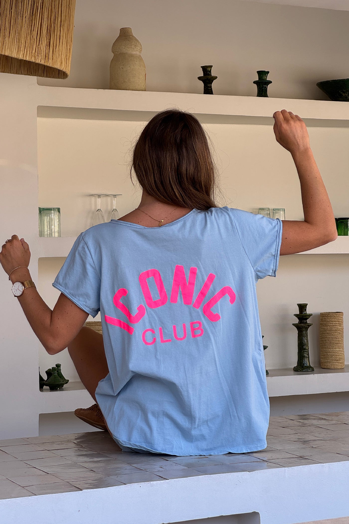 Tshirt bleu en coton stretch Iconic Club col v