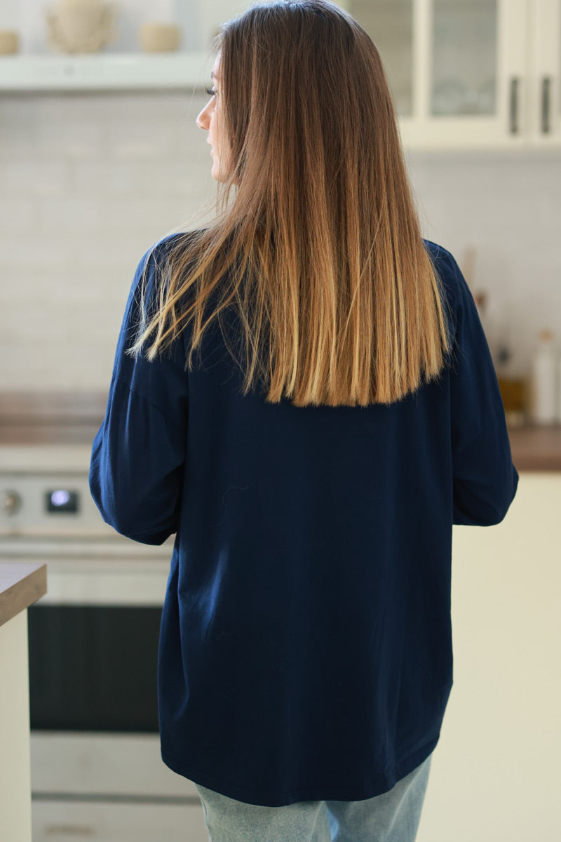 Navy blue “Amour” Long-Sleeve V-Neck Tee