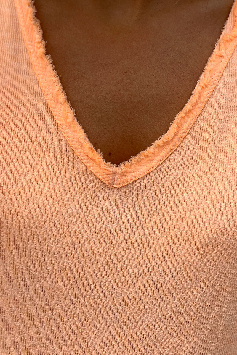 T-shirt coton stretch orange fluo délavé finitions petites franges