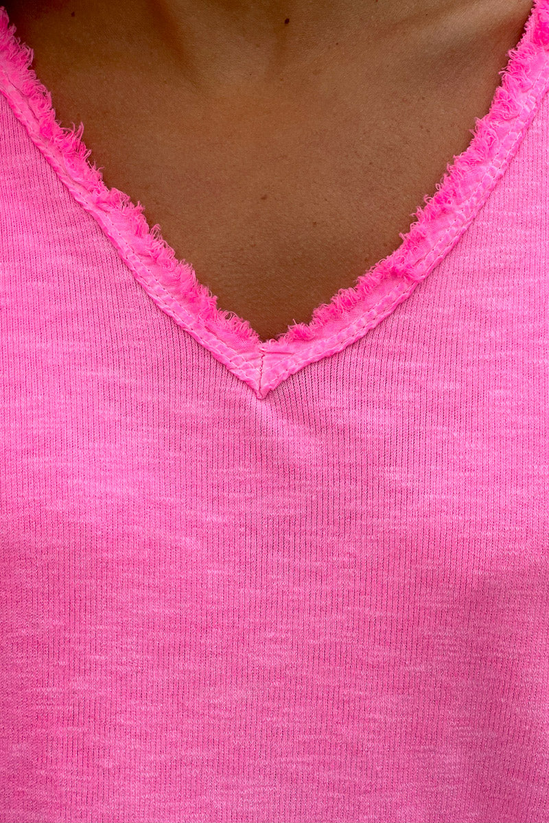 T-shirt coton stretch rose fluo délavé finitions petites franges