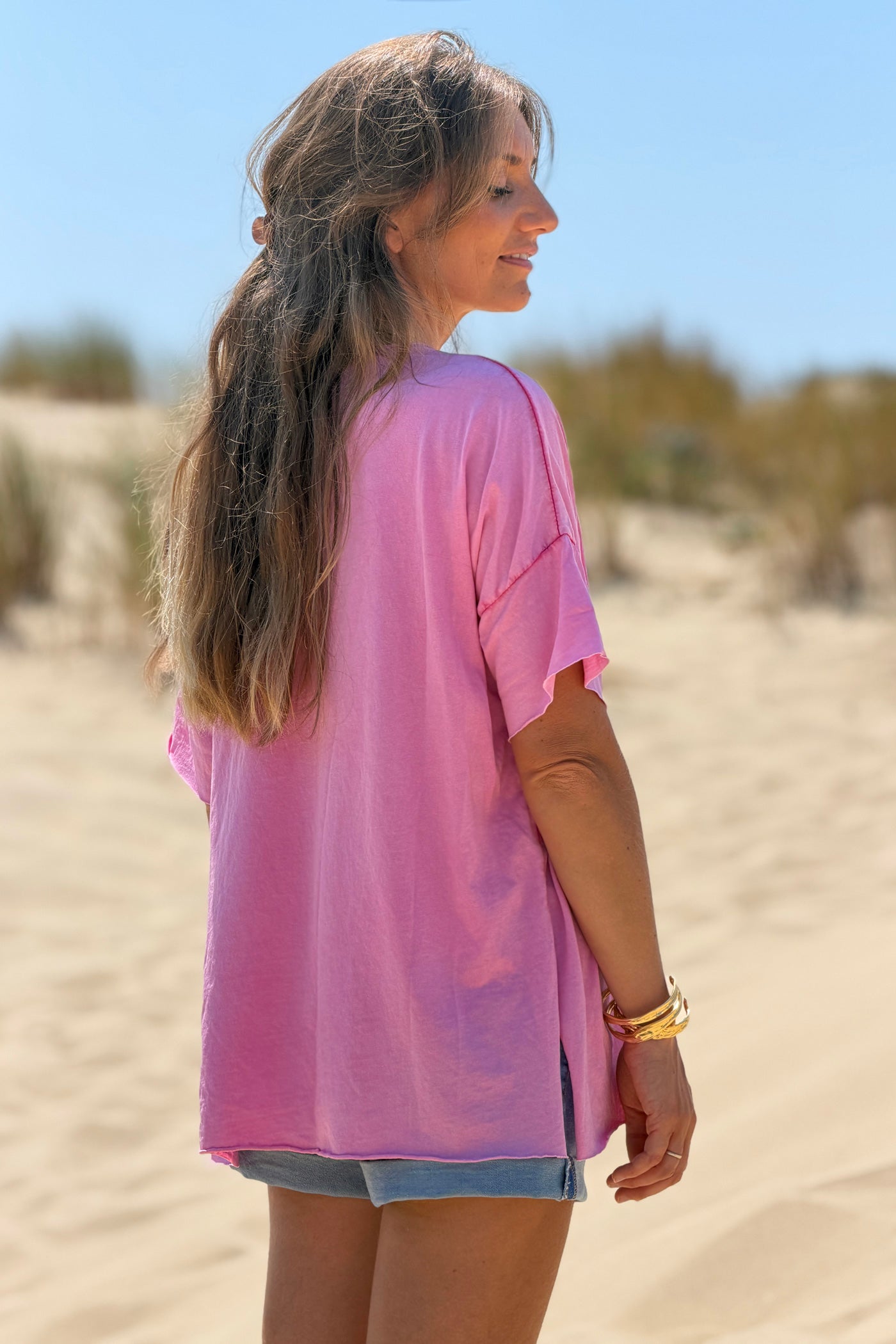 Tshirt coupe loose col v rose délavé trio poisson en bouclettes