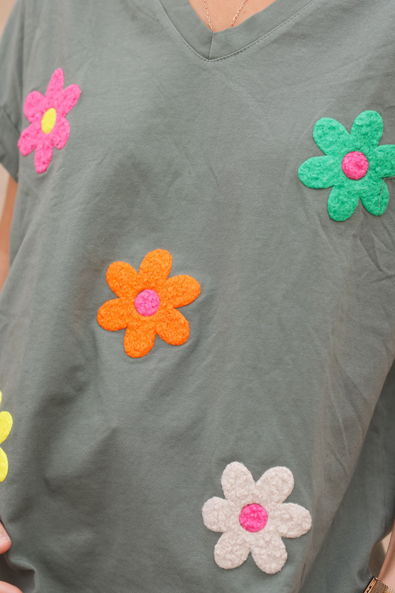 Khaki stretch t-shirt with multicoloured flowers in boucle