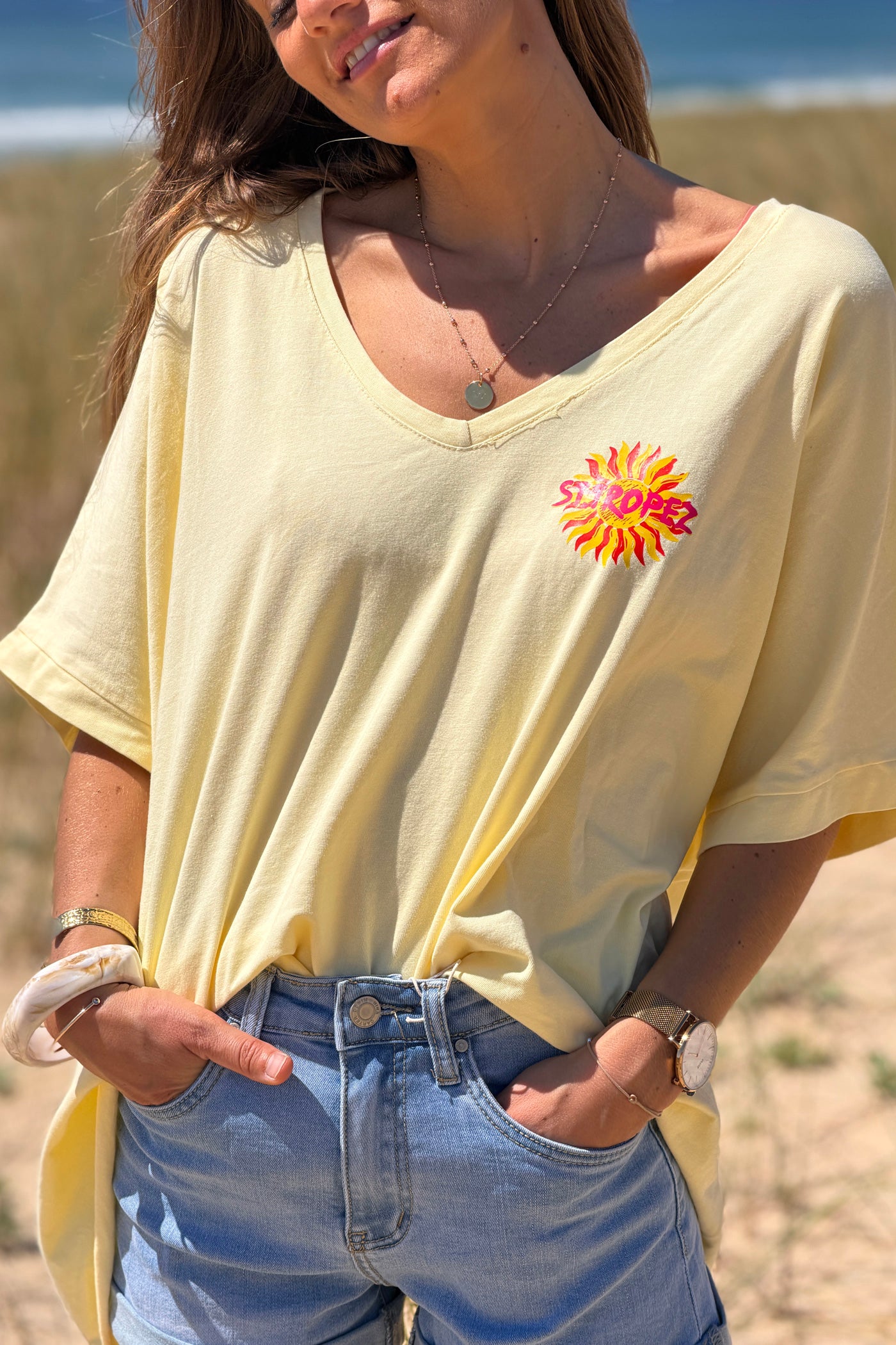 Tshirt loose oversize et stretch jaune motif Soleil St tropez