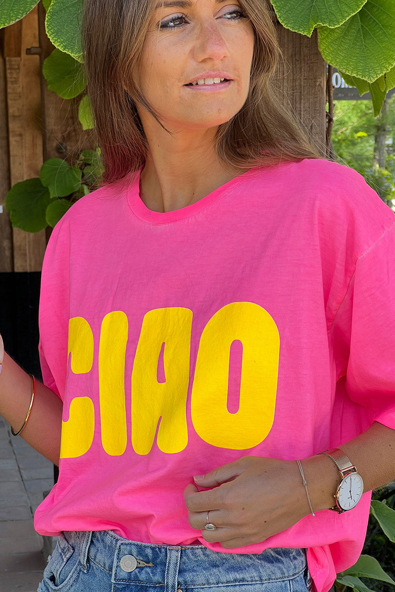 T-shirt rose flash en coton inscription CIAO jaune