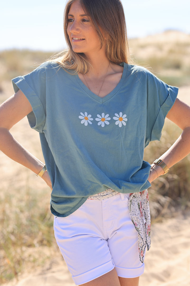 Celadon green cotton short sleeve T-shirt with daisy trio