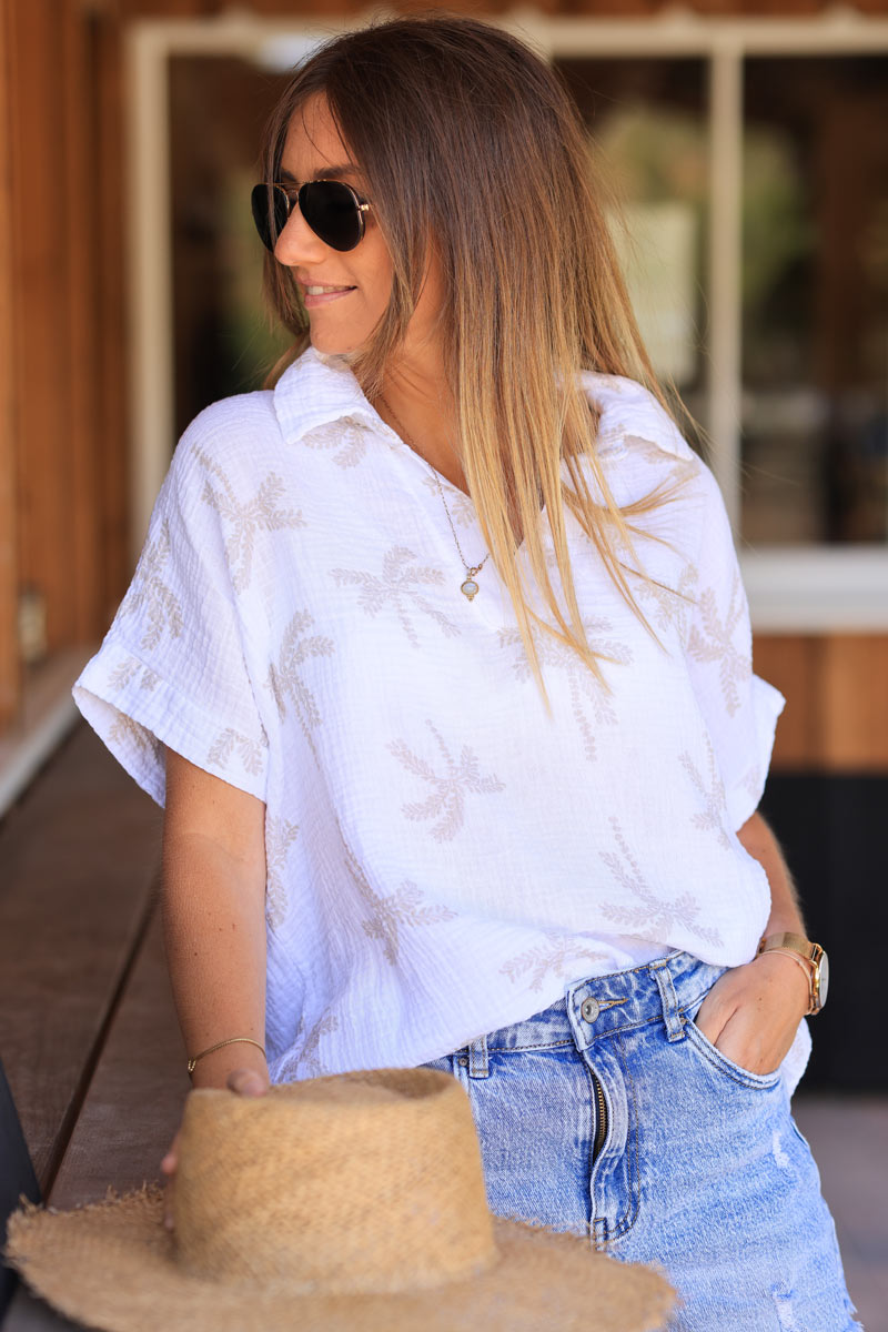 White cotton gauze blouse with beige embroidered palm tree