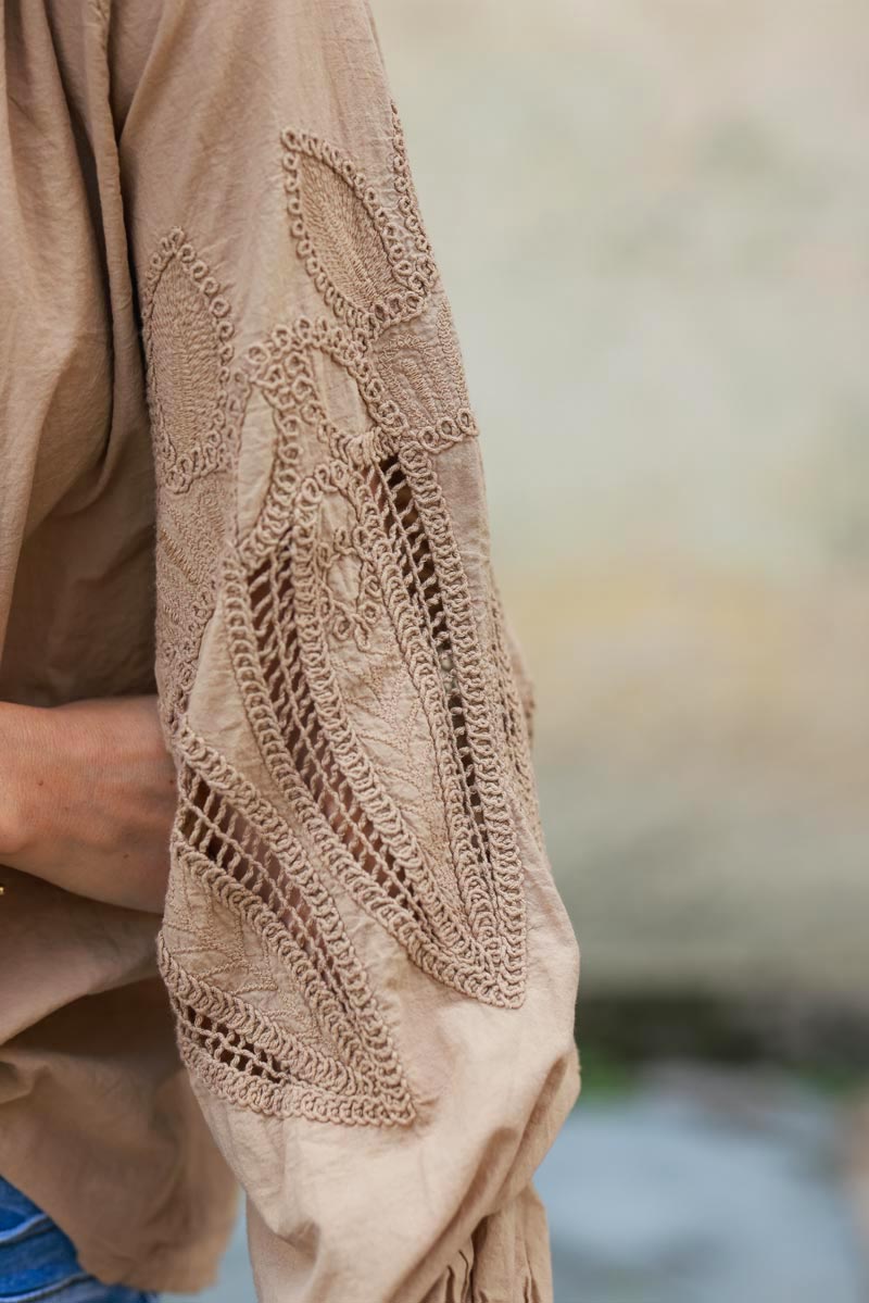 Camel blouse with open crochet sleeves