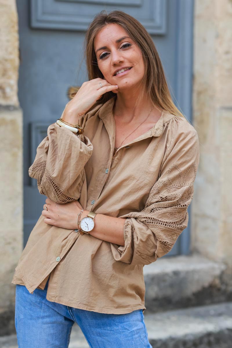 Camel blouse with open crochet sleeves