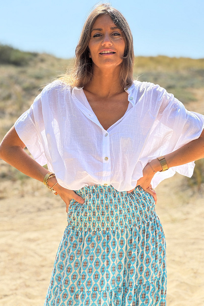 Tunique chemise large et légère blanche en voile de coton petites manches