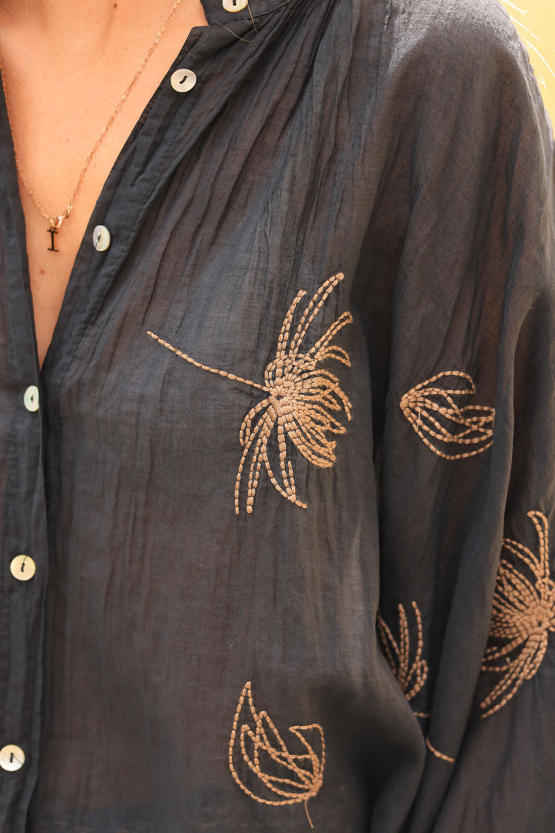 Black oversized lightweight cotton blouse with palm tree embroidery