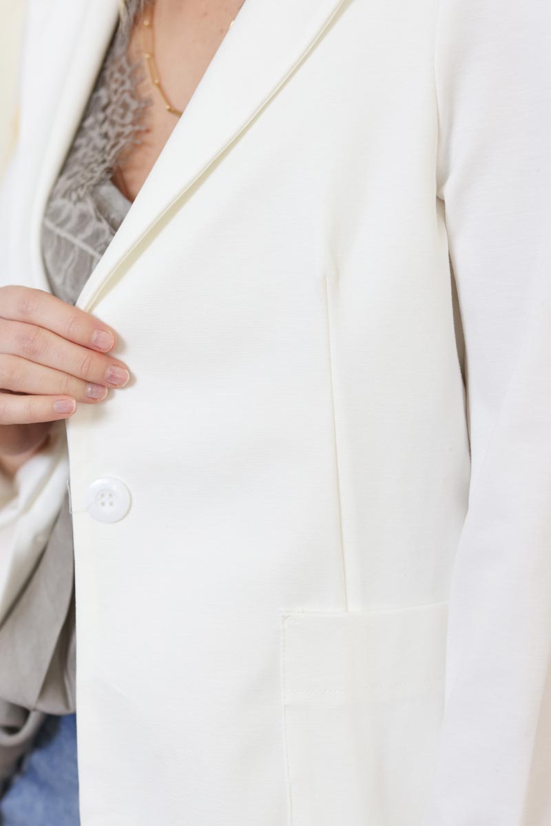 Veste blazer blanc casse souple et stretch avec poches h002 (1)