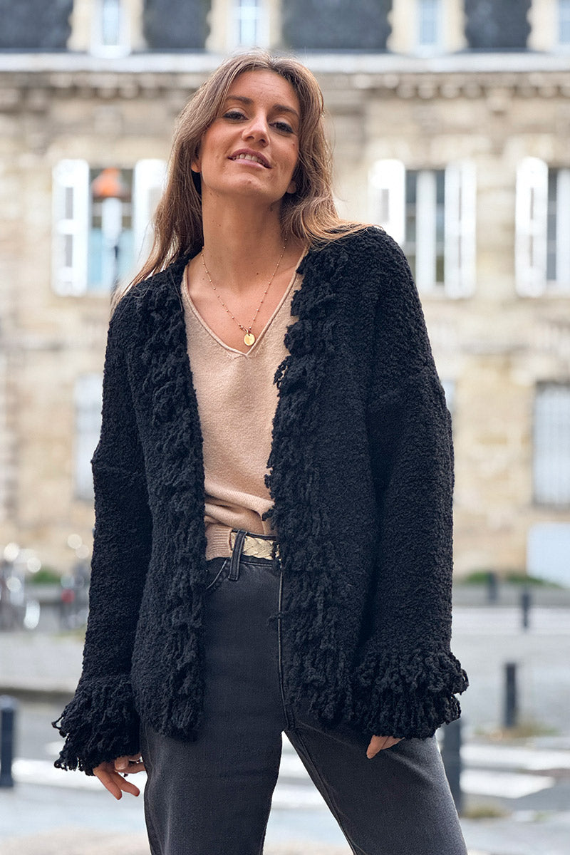 Veste en laine mélangée et alpaga noir maille bouclette franges aux manches et col