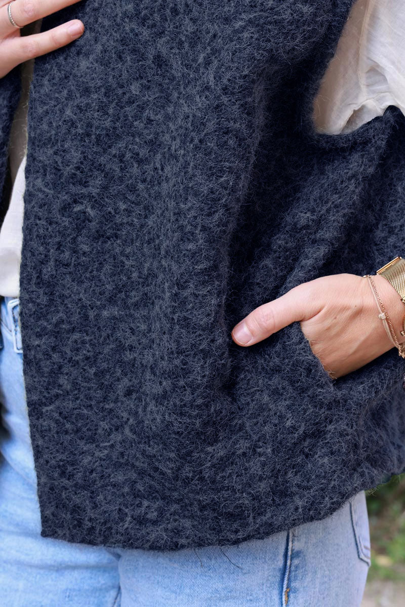 Veste sans manches bleu marine en feutrine façon laine bouillie avec poches