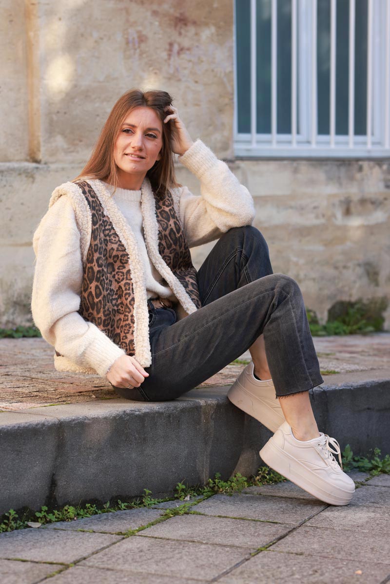 Leopard Print and Faux Shearling Cropped Vest