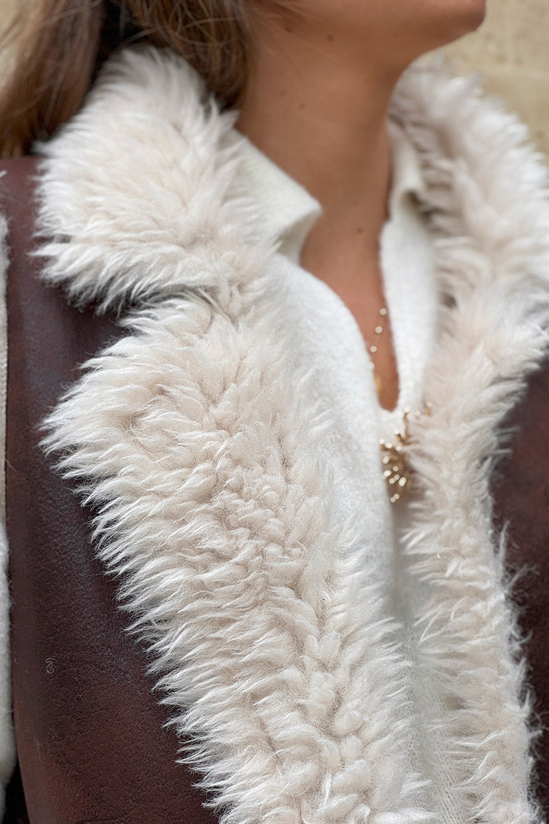 Veste sans manches marron fourrée fausse fourrure