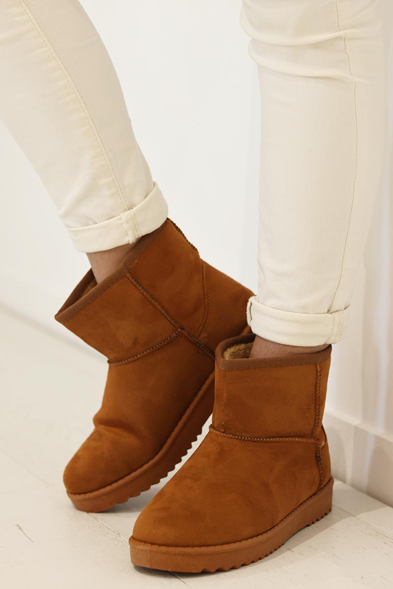 Boots fourr es moyennes montantes camel