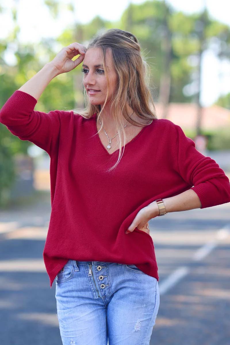 Pull basique tout doux rouge foncé col V