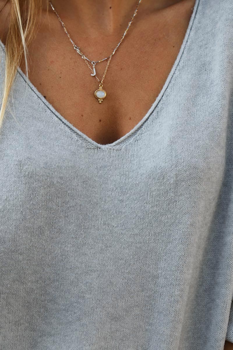 Pull basique gris clair col V