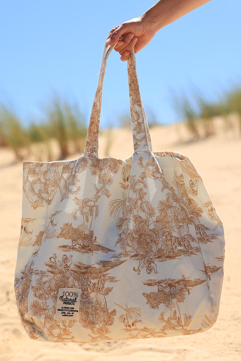 Cotton tote bag with beige toile de jouy print
