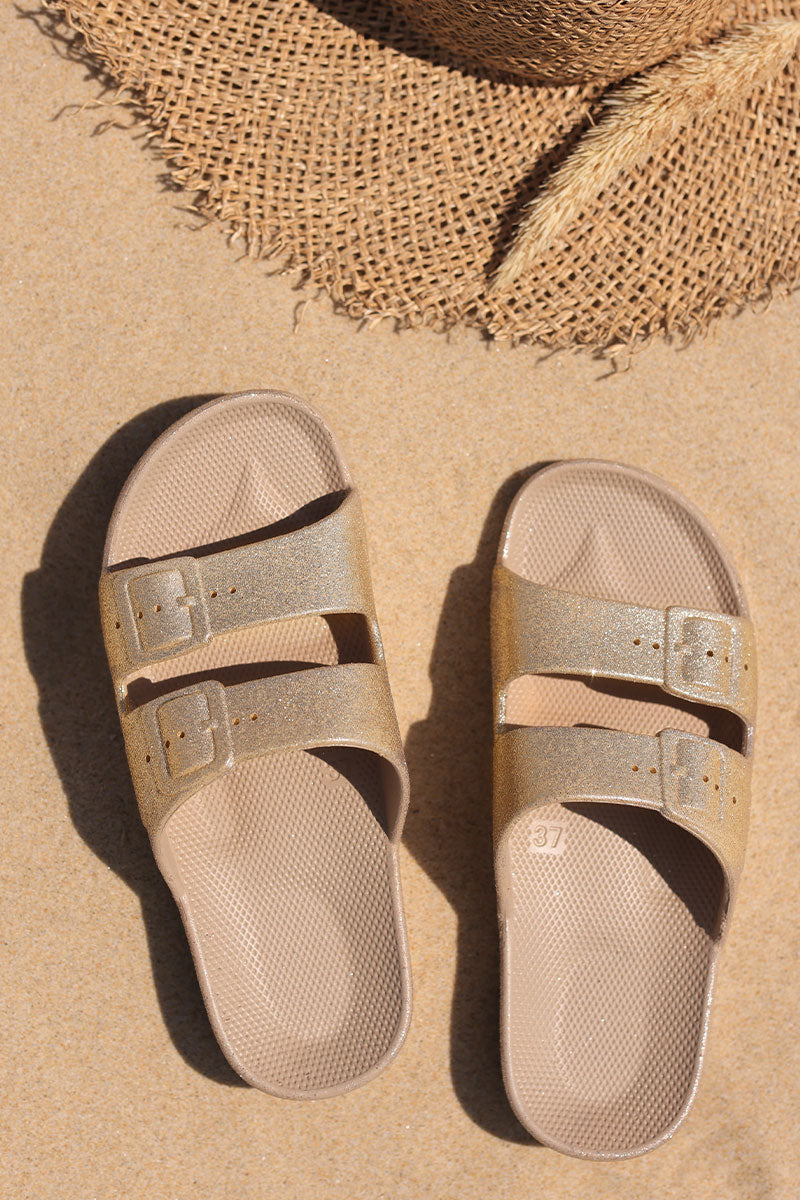 Gold glitter rubber sandals with double straps