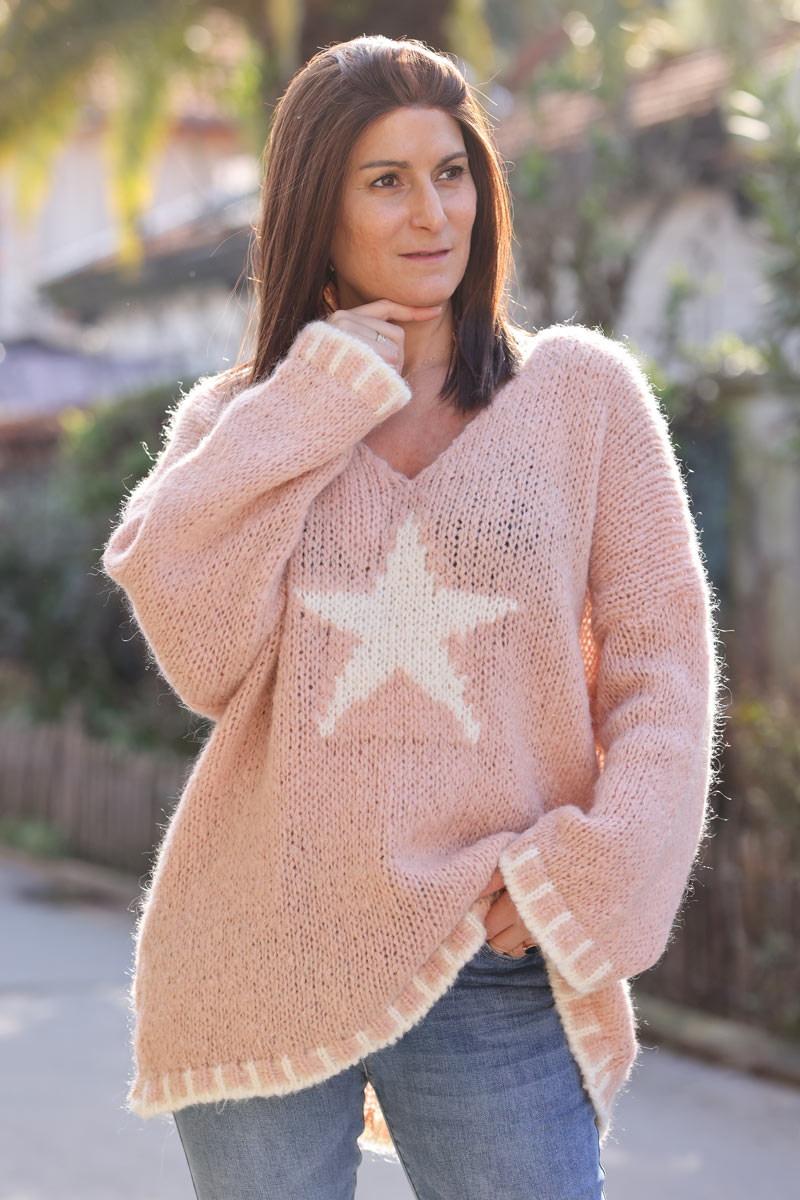 Soft chunky knit sweater in pastel pink with star in ecru 